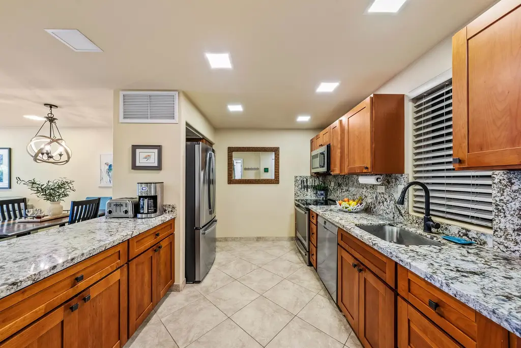 2661 Kekaa Dr E102, Kaanapali