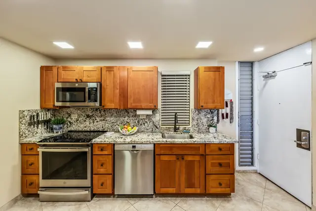 Listing Image for 2661 Kekaa Dr E102 10 of 50