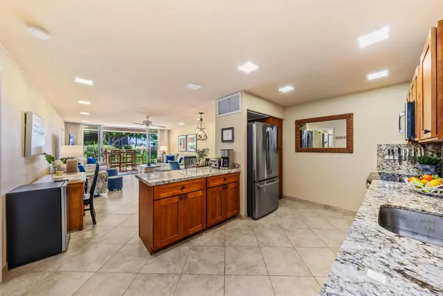 Listing Image for 2661 Kekaa Dr E102 12 of 50
