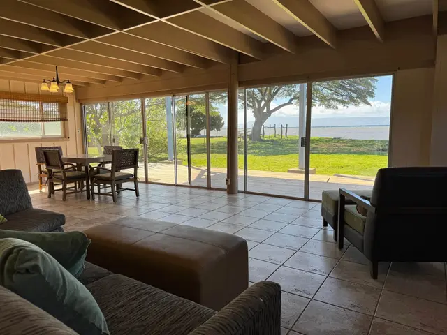 Listing Image for 2771 Kamehameha V Hwy 1 of 25