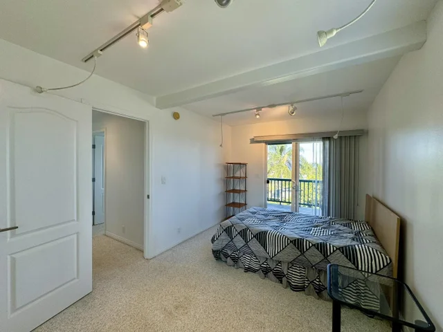 Listing Image for 24 Lehopulu Way 26 of 49