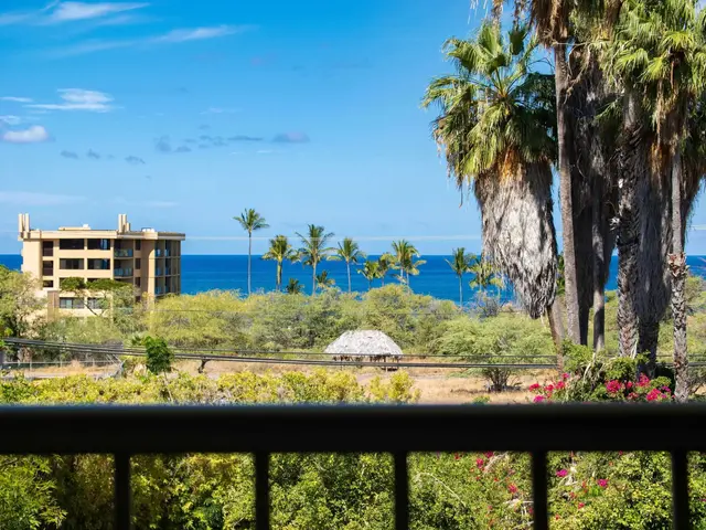 Listing Image for 2895 S Kihei Rd 201 6 of 18