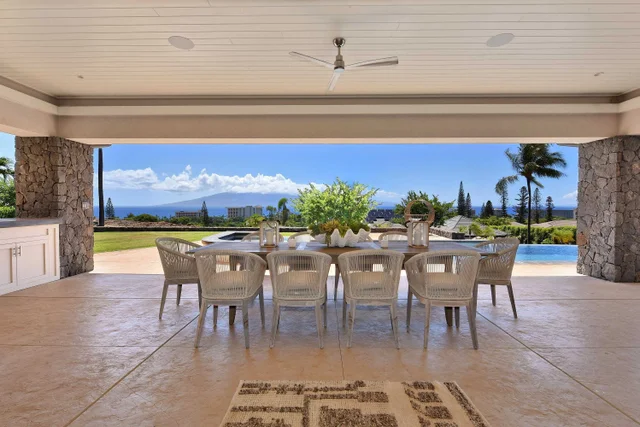 Listing Image for 227 Anapuni Loop 23 12 of 48