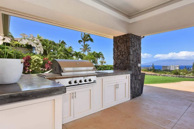 Listing Image for 227 Anapuni Loop 23 13 of 48