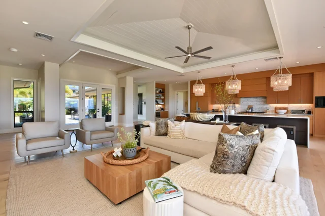 Listing Image for 227 Anapuni Loop 23 19 of 48