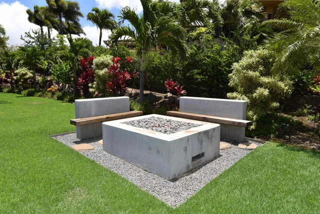 Listing Image for 227 Anapuni Loop 23 39 of 48