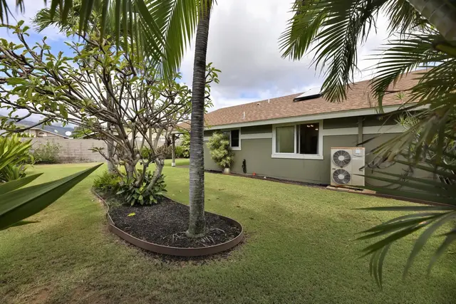 Listing Image for 10 Kuuohana Way 29 of 50