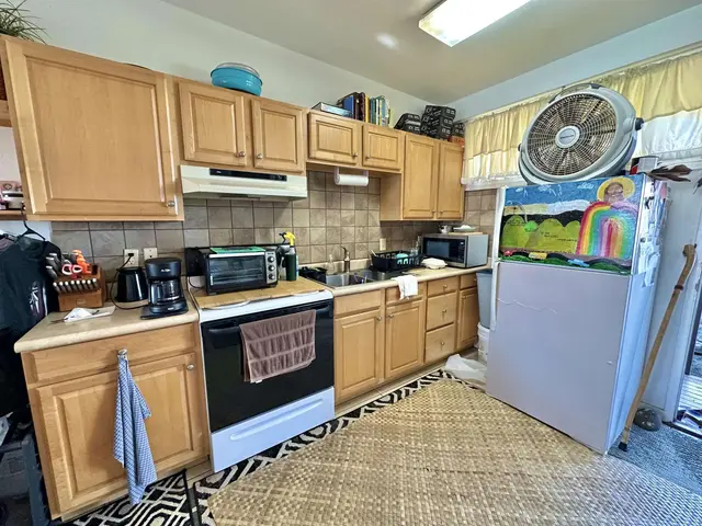 Puuone Gardens 23 - 471 Liholiho St 23, Wailuku, 400729 - 2/7