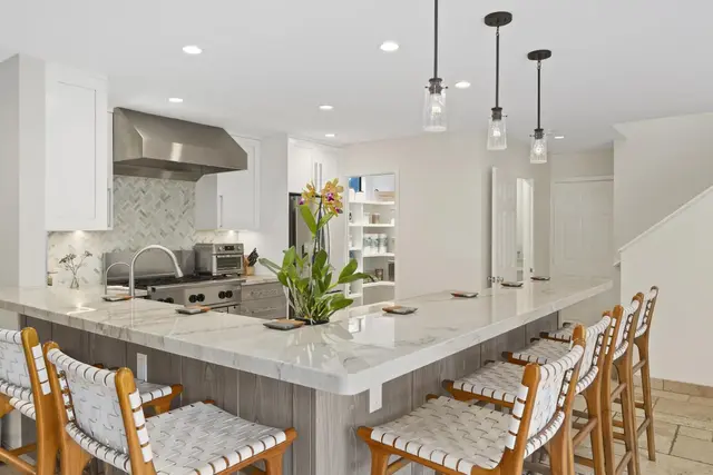Listing Image for 243 Palanehe Pl 9 of 50