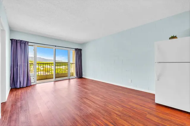 Listing Image for 1063 Lower Main St 616 10 of 35