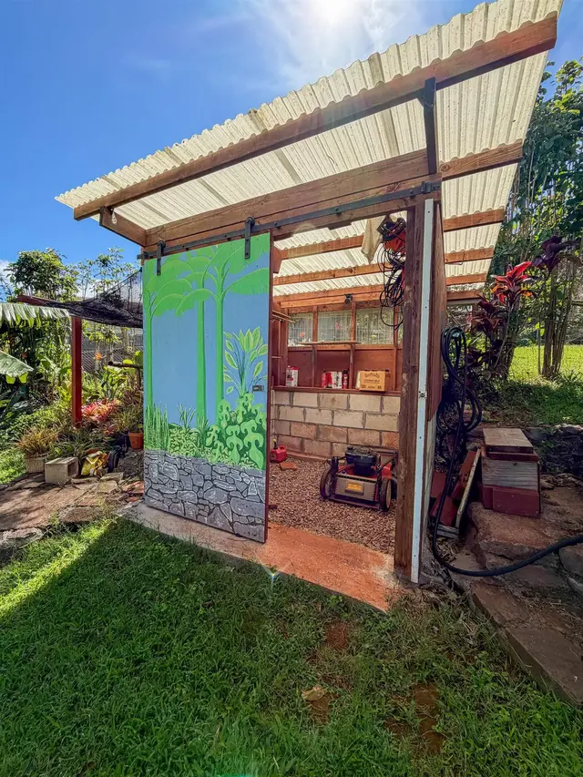 Listing Image for 2129 Akeu Way 16 of 22