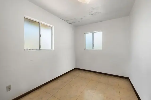 Listing Image for 215 Kahiko St 41 of 45