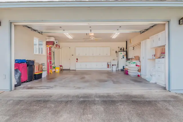 Listing Image for 15 Huluhulu Pl 31 of 38
