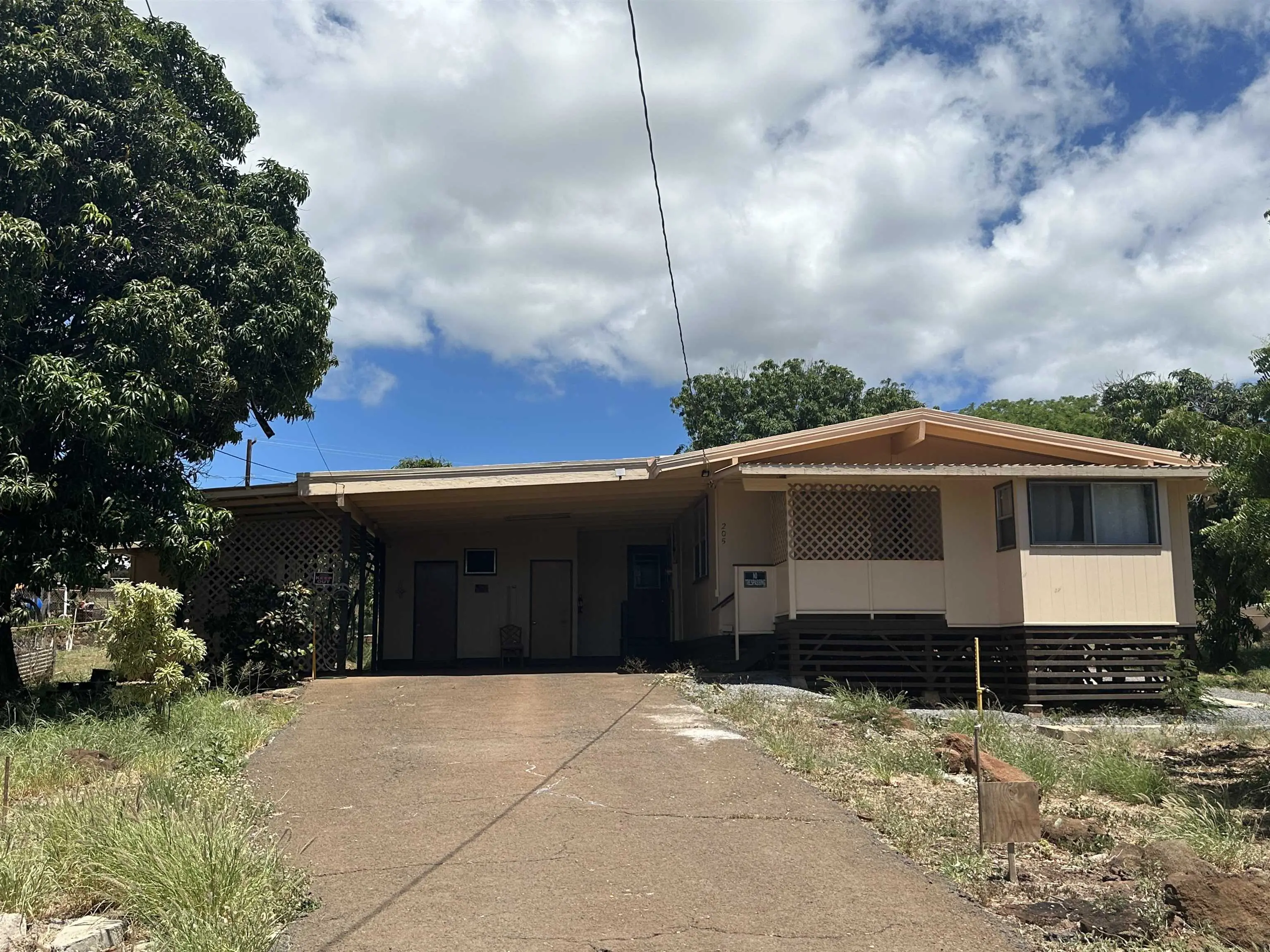 205 Kolapa Pl, Molokai