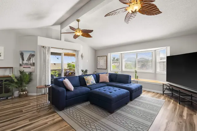 Listing Image for 495 Kaiwahine St 2 of 37