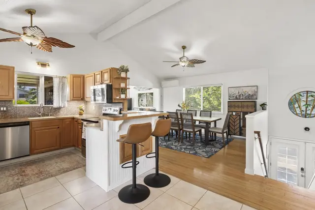 Listing Image for 495 Kaiwahine St 6 of 37