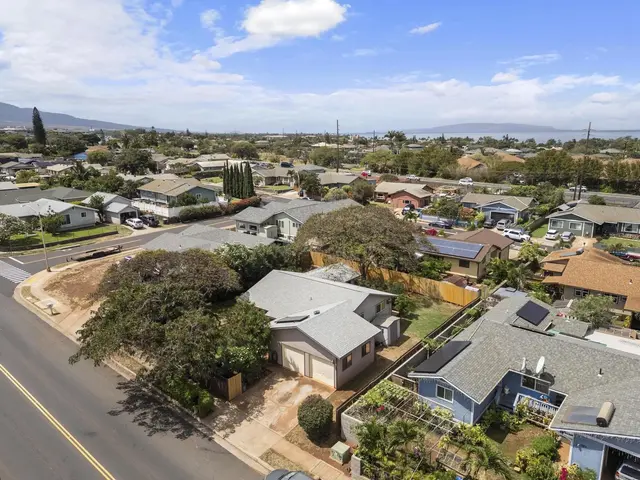 Listing Image for 232 Kaiwahine St 29 of 33