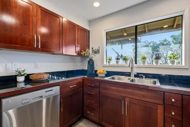 Listing Image for 220 Kaiola St 12 of 49