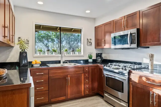 Listing Image for 220 Kaiola St 13 of 49