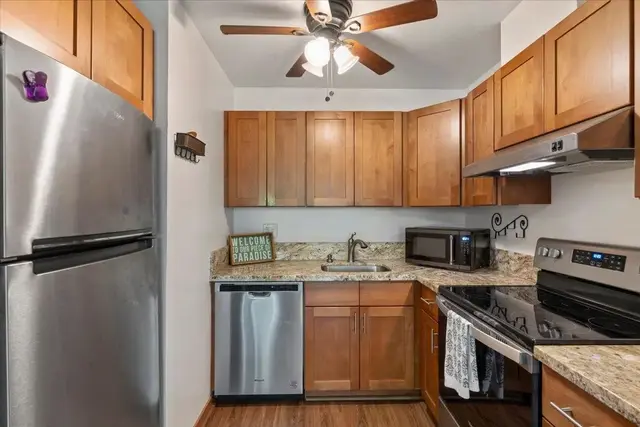 Listing Image for 2050 Kanoe St 203 10 of 29