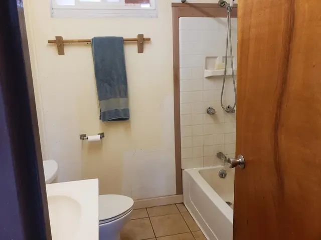 Listing Image for 363 Kalohi St 10 of 15