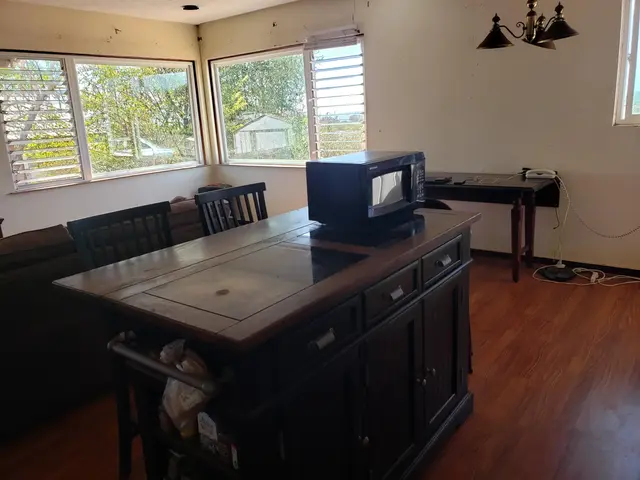 Listing Image for 363 Kalohi St 8 of 15