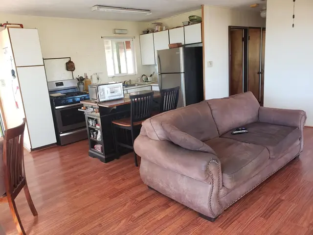 Listing Image for 363 Kalohi St 9 of 15