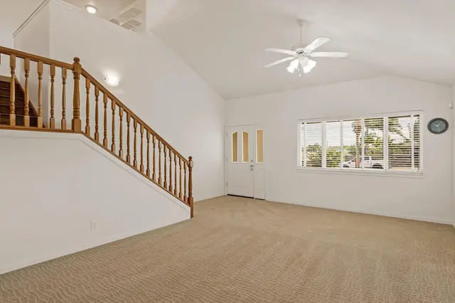 Listing Image for 190 Puumakani St 16 of 38