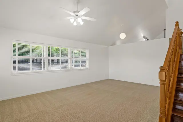 Listing Image for 190 Puumakani St 18 of 38
