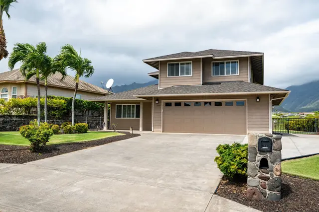 Listing Image for 190 Puumakani St 2 of 38