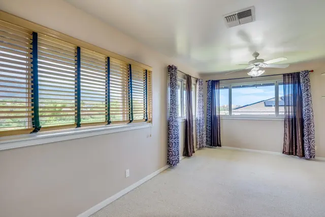 Listing Image for 190 Puumakani St 27 of 38