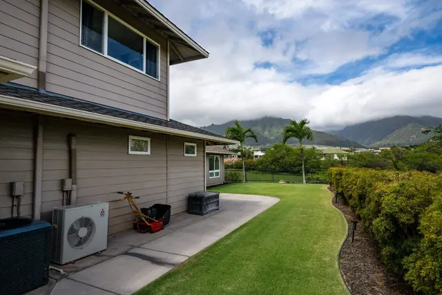 Listing Image for 190 Puumakani St 7 of 38