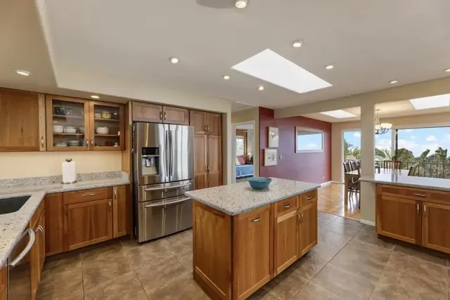 Listing Image for 25 Kau St 12 of 50