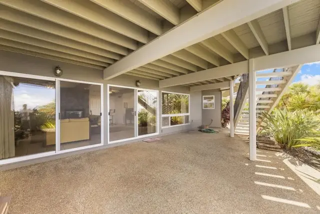 Listing Image for 25 Kau St 36 of 50