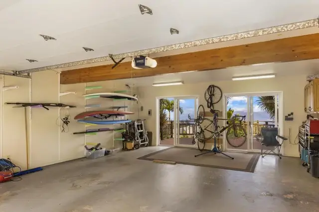 Listing Image for 25 Kau St 40 of 50