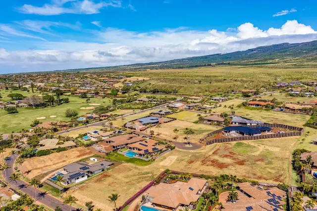 Listing Image for 6 Kaulele Pl 40 3 of 17