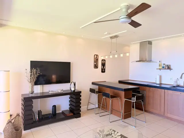 Listing Image for 3959 Lower Honoapiilani Rd 503 11 of 47