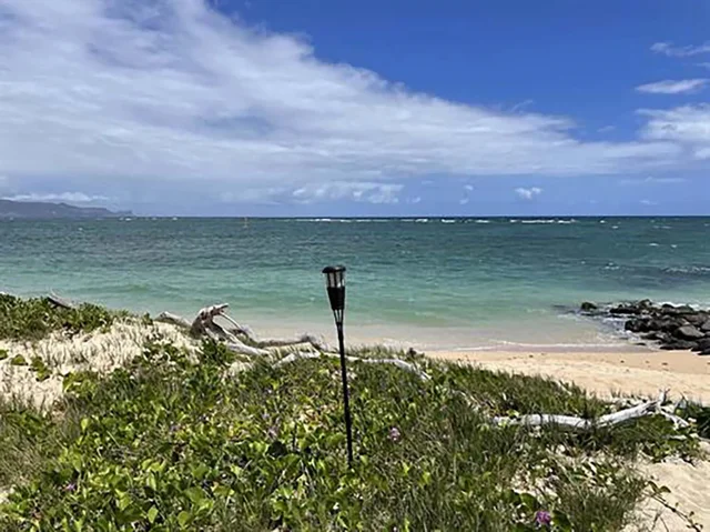 Listing Image for 584d Stable Rd 1 of 2