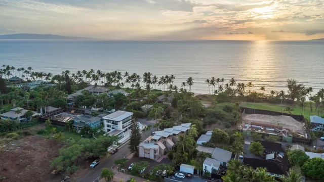 Listing Image for 50 Waiohuli St H 35 of 43