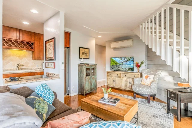 Listing Image for 50 Waiohuli St H 4 of 43