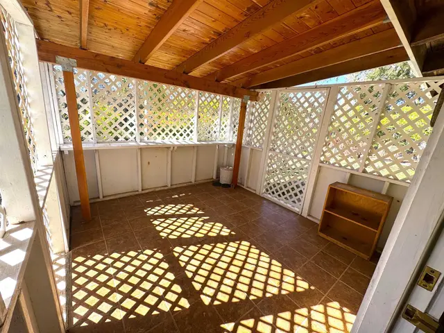Listing Image for 1711 Kalae Hwy 32 of 34