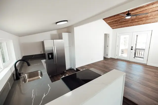 Listing Image for 3305 Laulima Ln Unit E 6 of 38
