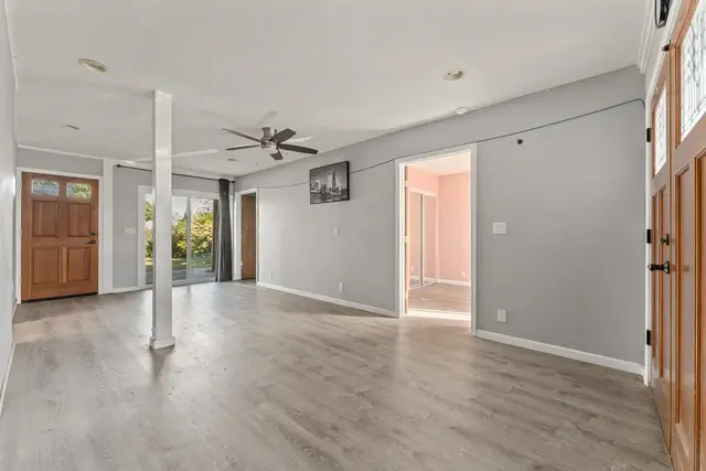 Listing Image for 180 Hoomoku St 4 of 39