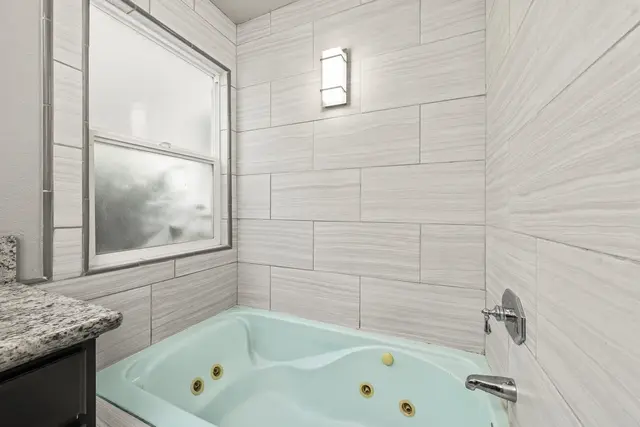Listing Image for 52 Kuukama St 28 of 45