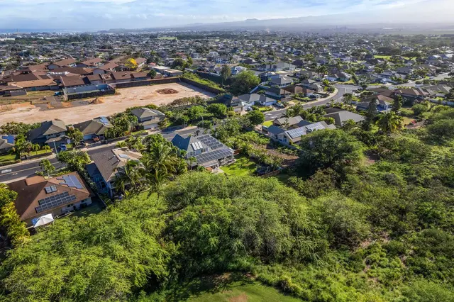 Listing Image for 52 Kuukama St 5 of 45