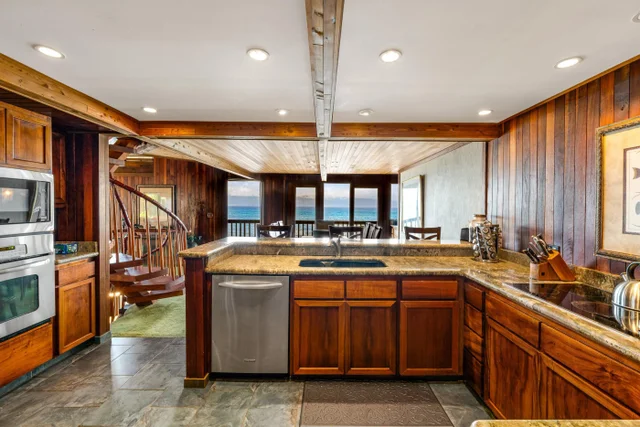 Listing Image for 43 Papaua Pl 18 of 50