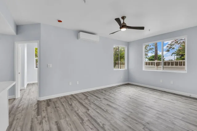 Listing Image for 15 E Kuu Aku Ln 118 10 of 45