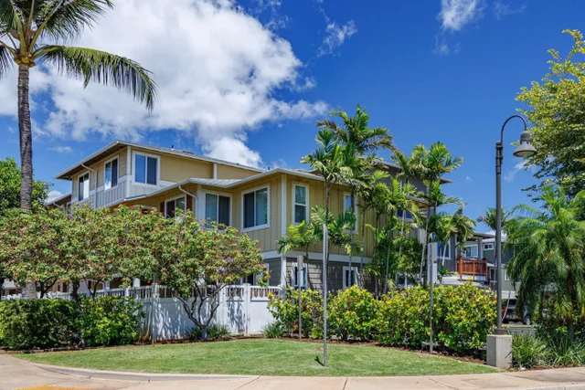 Listing Image for 15 E Kuu Aku Ln 118 2 of 45