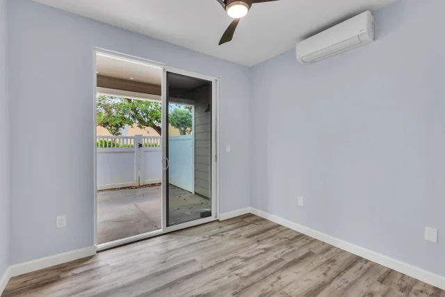 Listing Image for 15 E Kuu Aku Ln 118 22 of 45