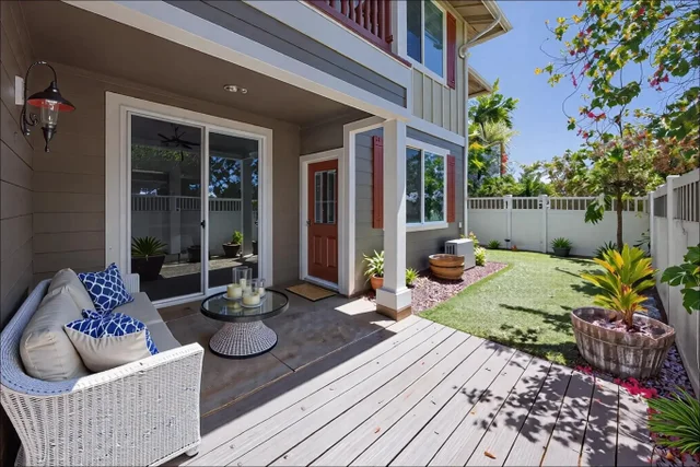 Listing Image for 15 E Kuu Aku Ln 118 26 of 45